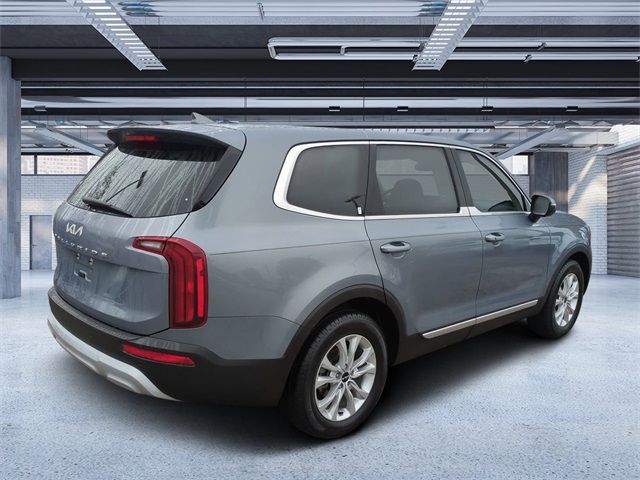 2022 Kia Telluride LX