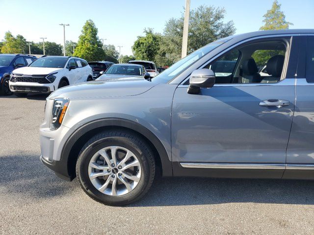 2022 Kia Telluride LX