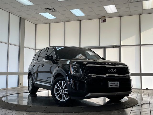 2022 Kia Telluride LX