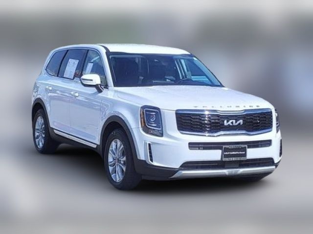 2022 Kia Telluride LX