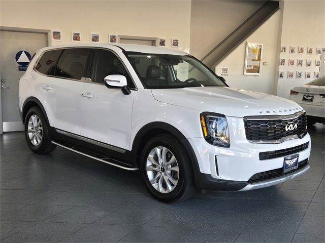 2022 Kia Telluride LX