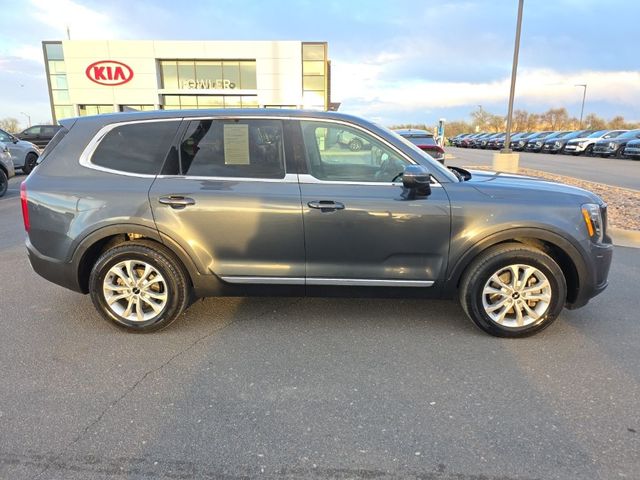 2022 Kia Telluride LX