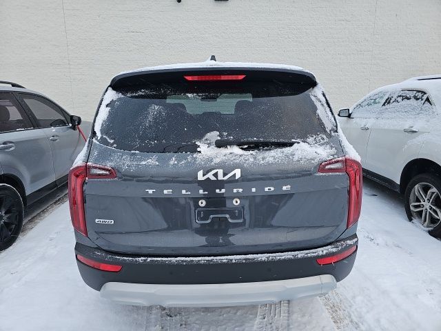 2022 Kia Telluride LX