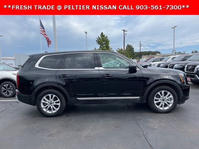 2022 Kia Telluride LX