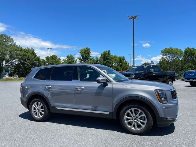 2022 Kia Telluride LX