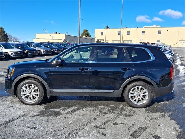 2022 Kia Telluride LX