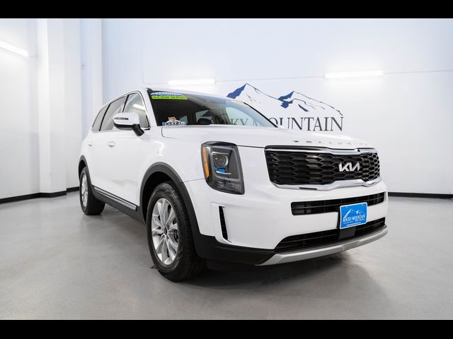 2022 Kia Telluride LX