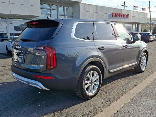 2022 Kia Telluride LX