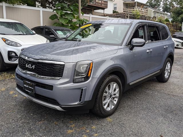 2022 Kia Telluride LX