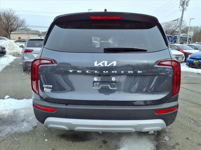 2022 Kia Telluride LX