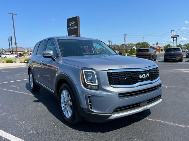 2022 Kia Telluride LX