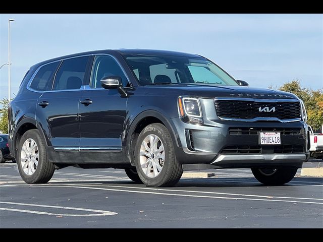 2022 Kia Telluride LX