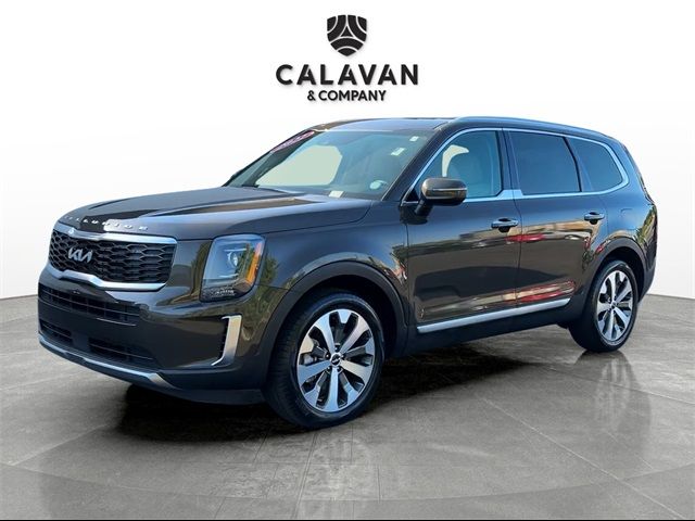 2022 Kia Telluride S