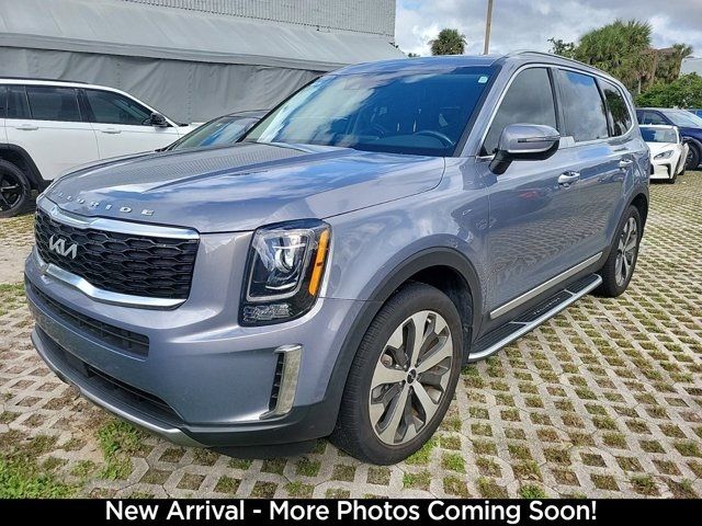 2022 Kia Telluride S