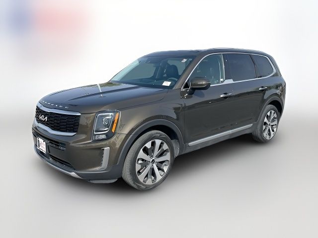 2022 Kia Telluride S