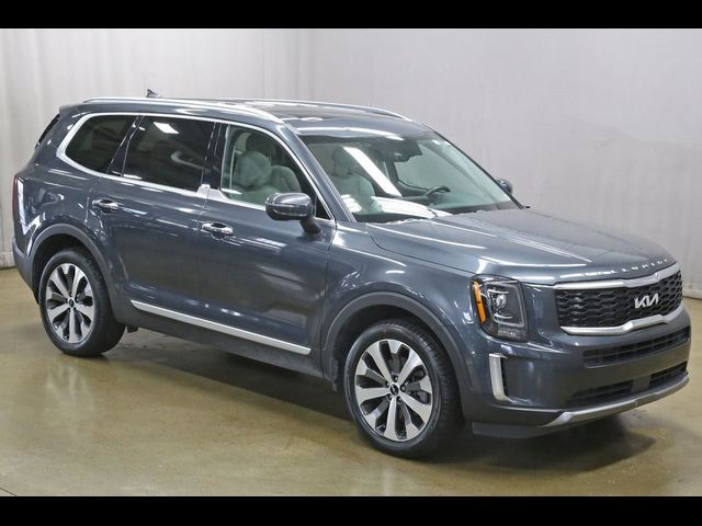 2022 Kia Telluride S