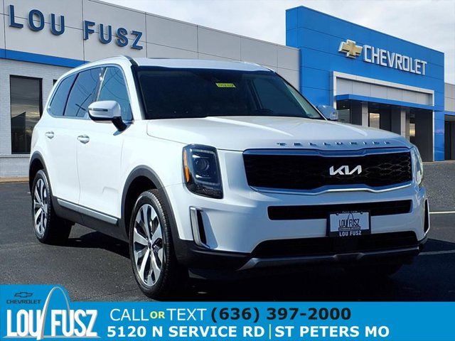 2022 Kia Telluride S