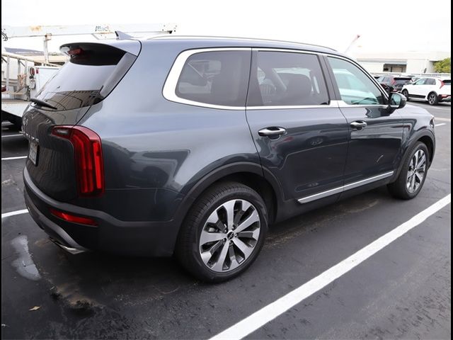 2022 Kia Telluride S