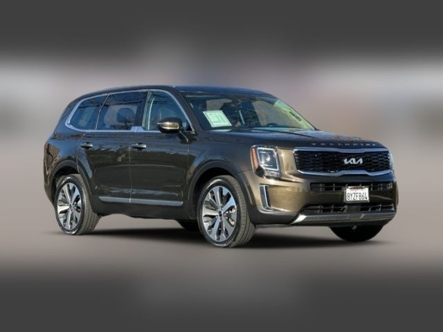 2022 Kia Telluride S