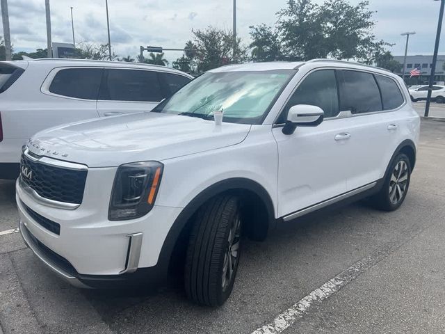 2022 Kia Telluride S