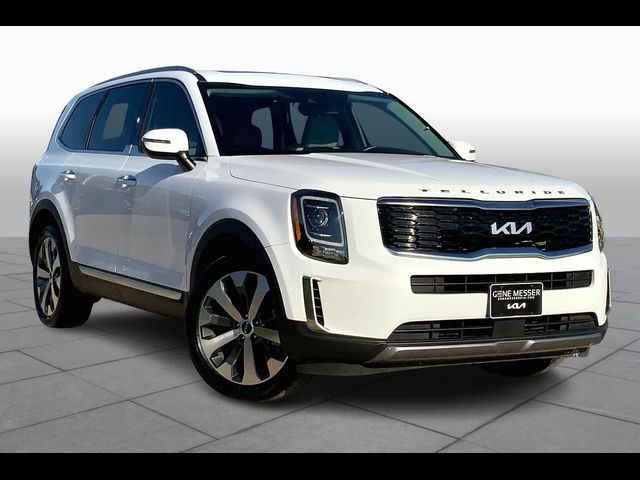 2022 Kia Telluride S