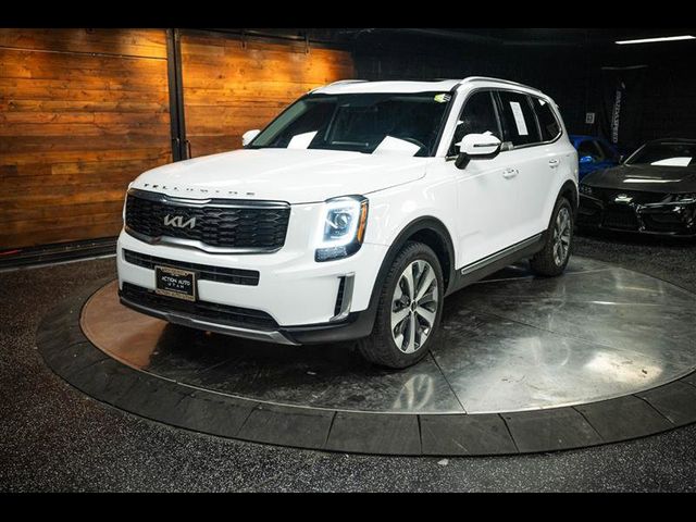 2022 Kia Telluride S