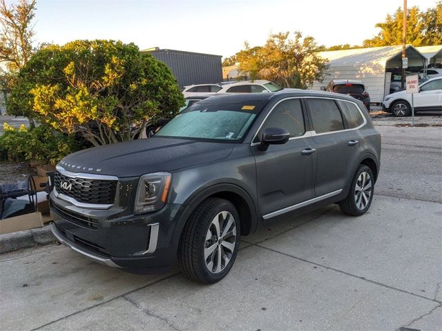 2022 Kia Telluride S