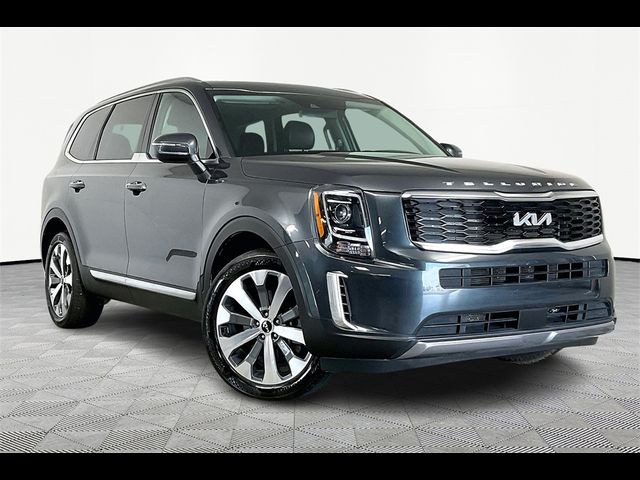 2022 Kia Telluride S