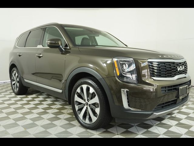 2022 Kia Telluride S