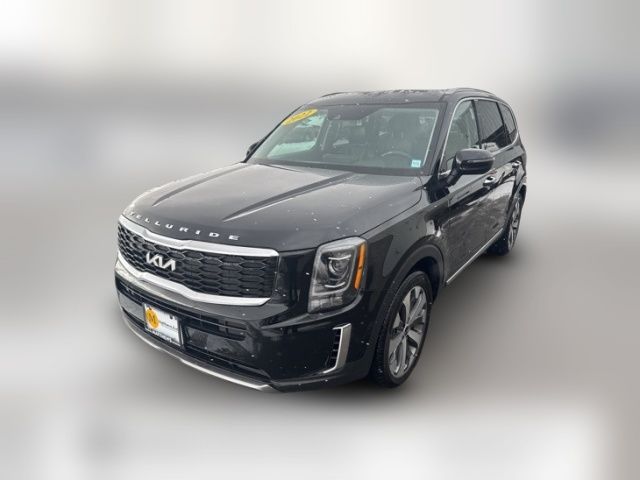 2022 Kia Telluride S