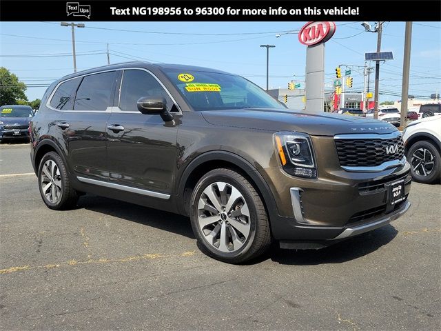 2022 Kia Telluride S