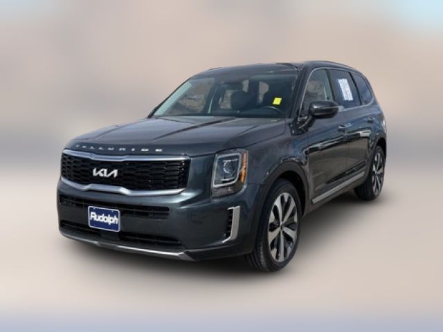 2022 Kia Telluride S