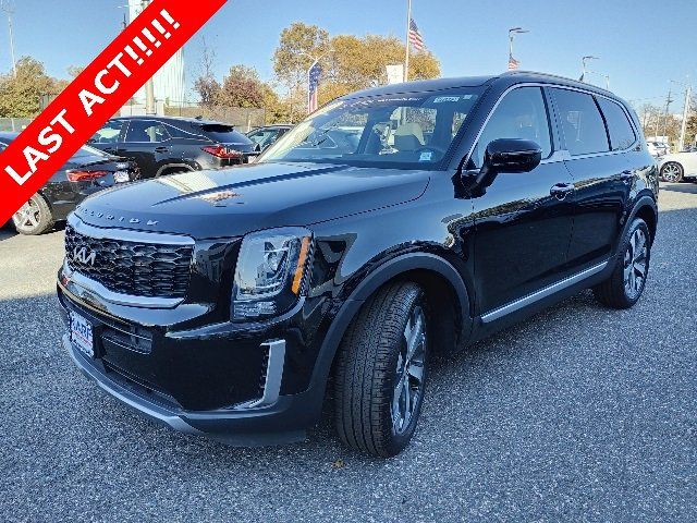 2022 Kia Telluride S