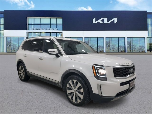 2022 Kia Telluride S