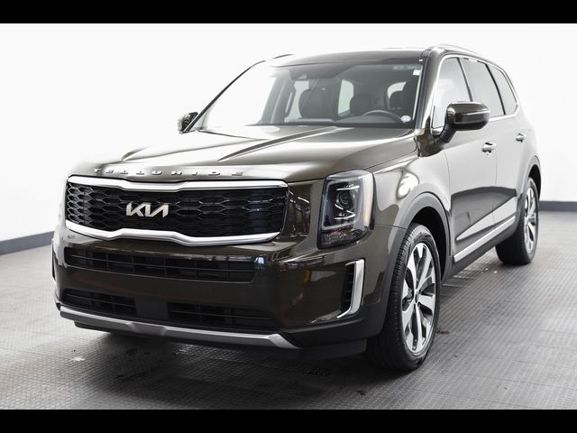 2022 Kia Telluride S