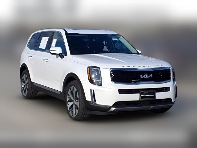 2022 Kia Telluride S