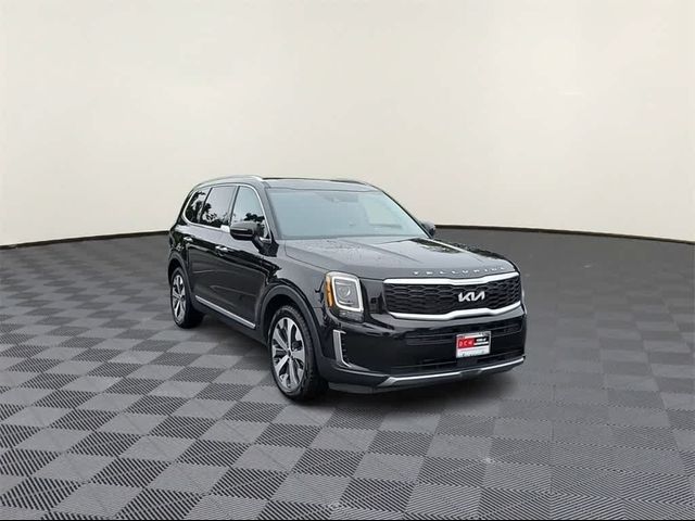 2022 Kia Telluride S