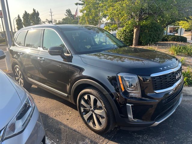 2022 Kia Telluride S