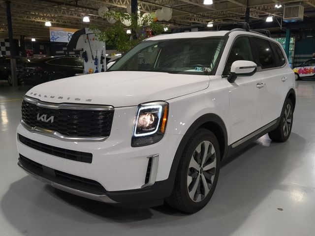 2022 Kia Telluride S