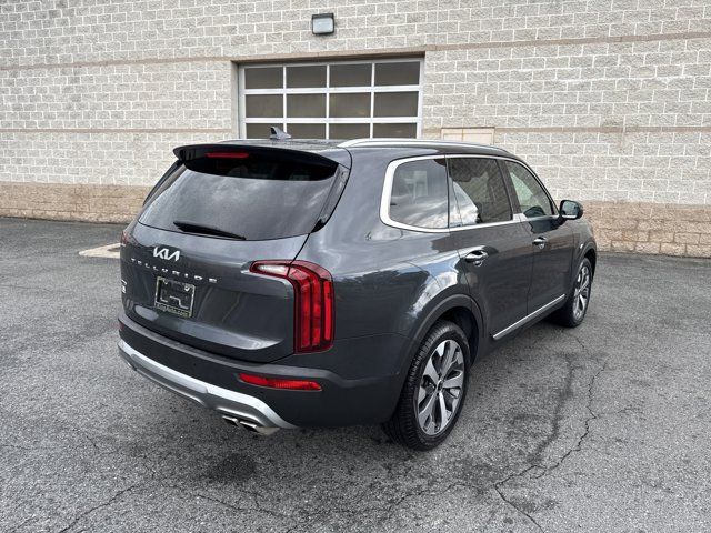 2022 Kia Telluride S