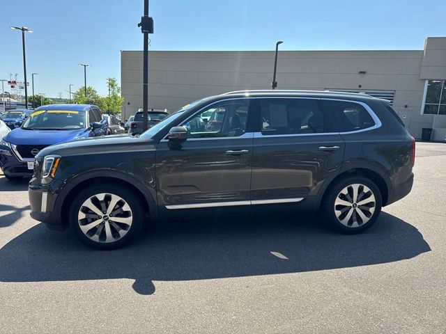 2022 Kia Telluride S