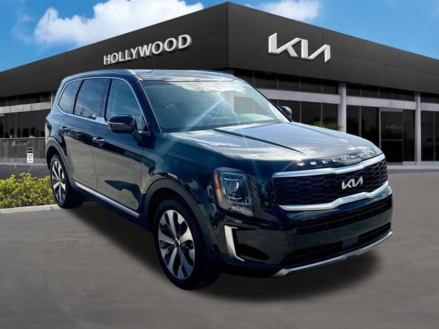 2022 Kia Telluride S