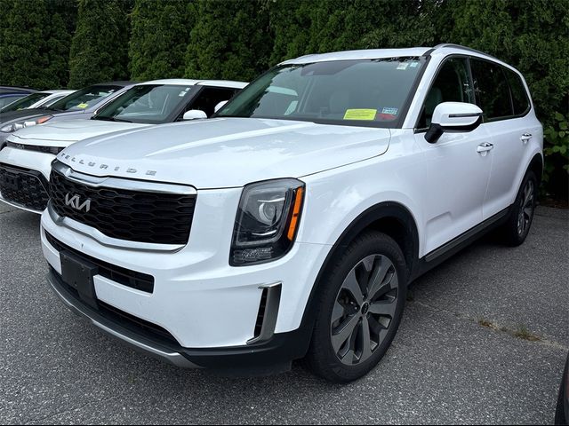 2022 Kia Telluride S