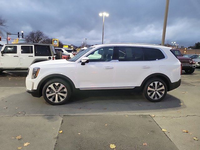 2022 Kia Telluride S