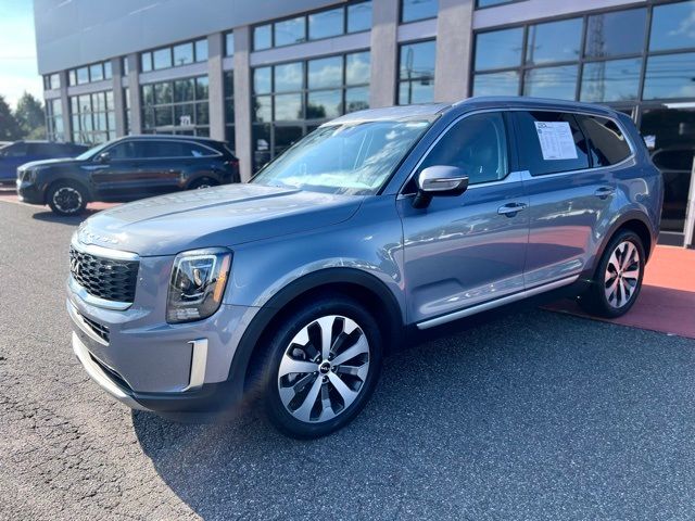 2022 Kia Telluride S