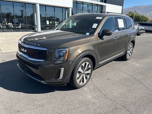 2022 Kia Telluride S