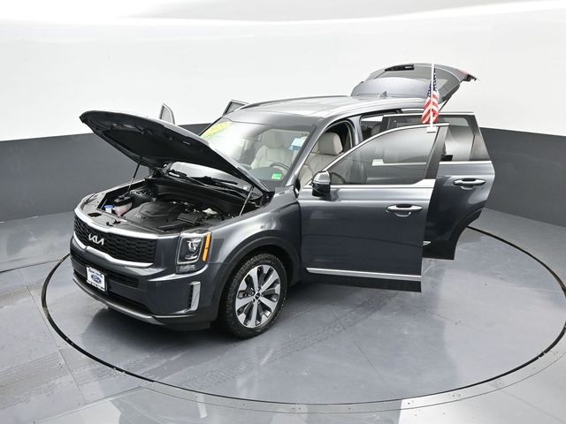2022 Kia Telluride S