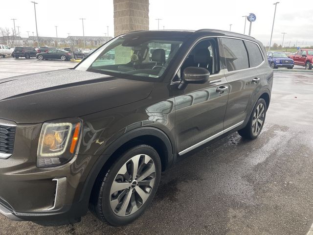 2022 Kia Telluride S