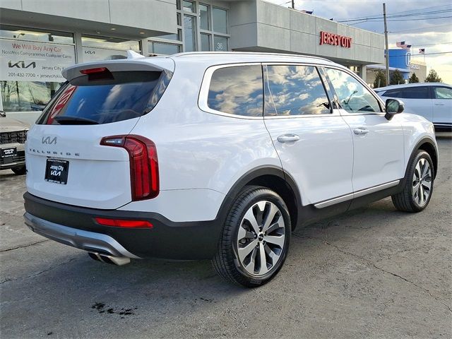 2022 Kia Telluride S