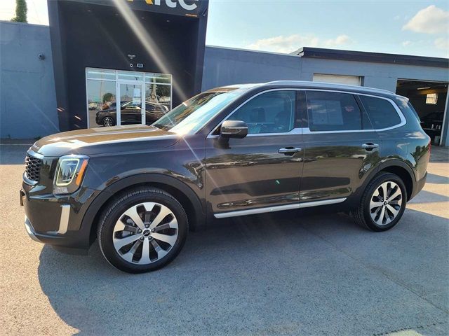 2022 Kia Telluride S
